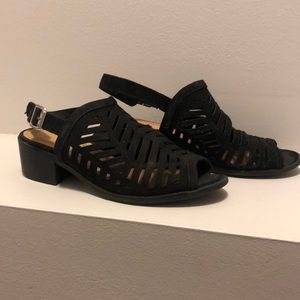 Little Girls Cat &Jack Sandals